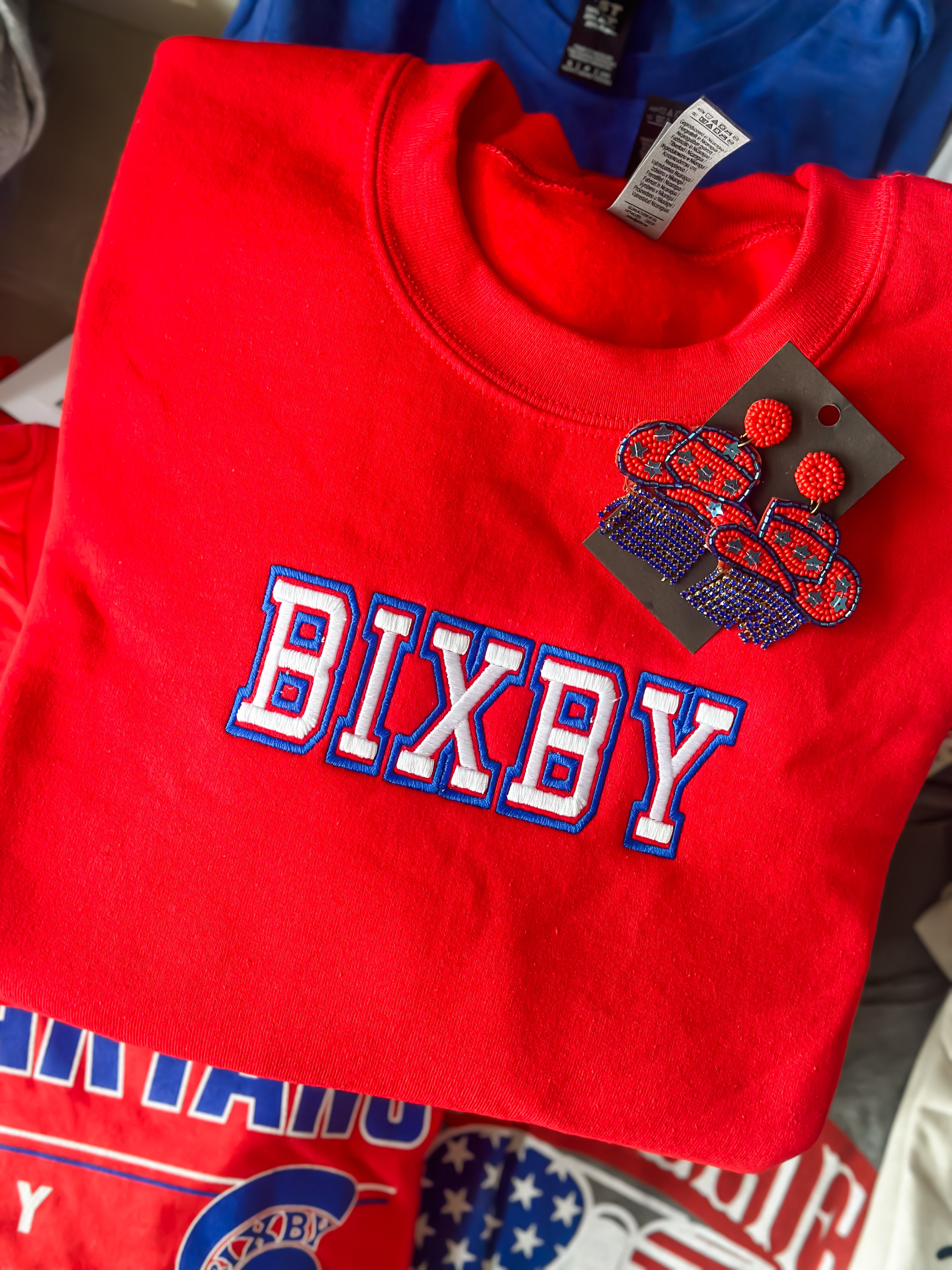 BIXBY Outline Embroidered Crew- RED