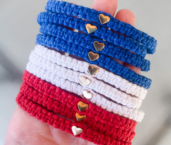 Half heart | Handmade friendship bracelets, Friendship bracelet patterns,  Friendship bracelet patterns easy