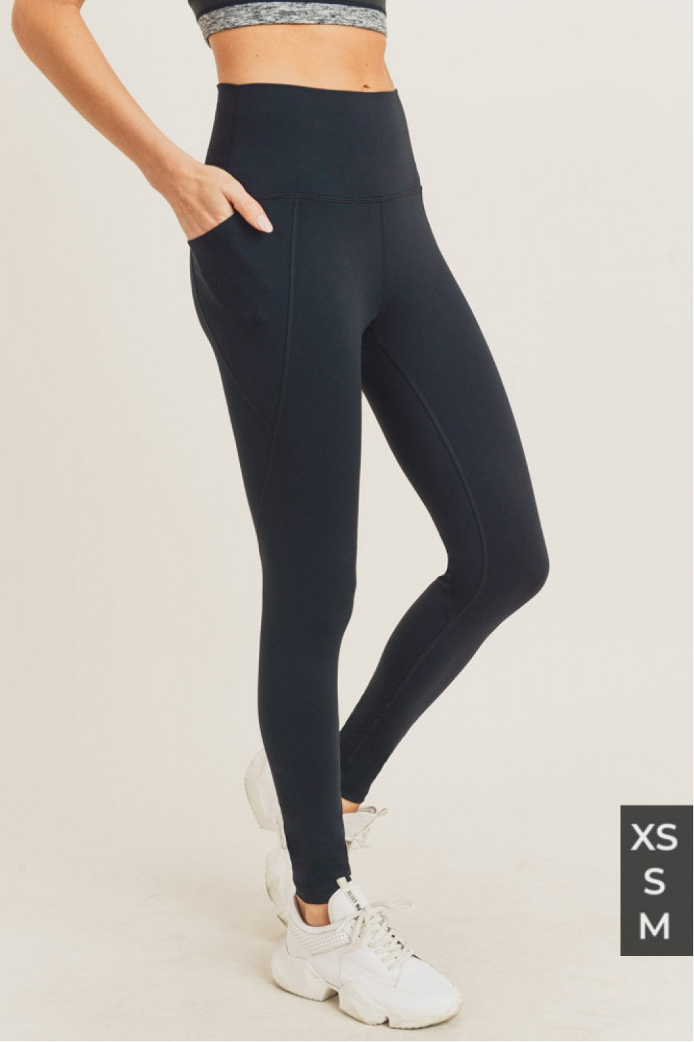Essential Highwaist Leggings
