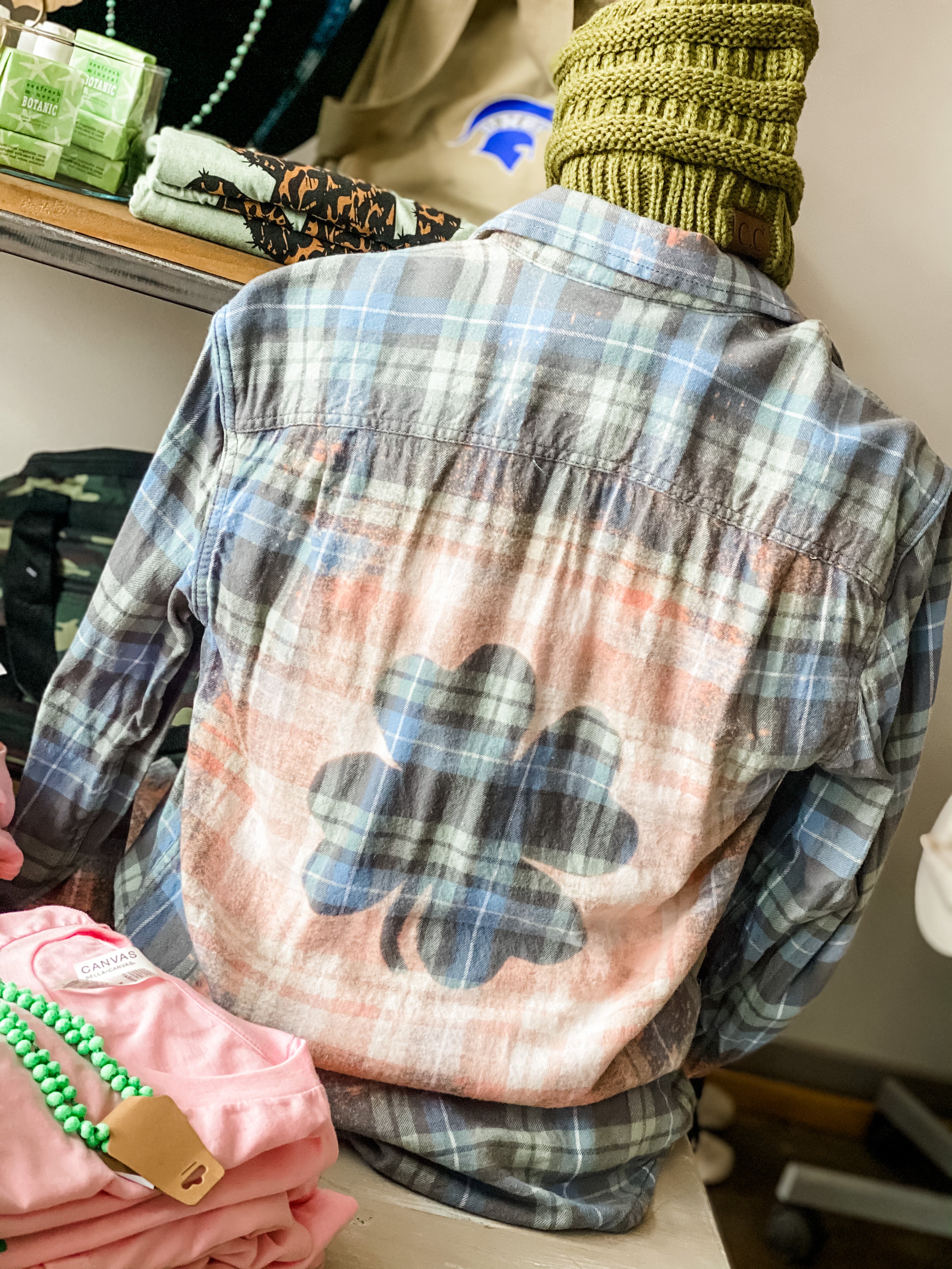 Dip Dye Clover Flannel