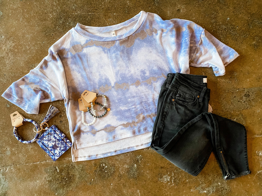 Tye-Die Dolman Sleeve Crop Top